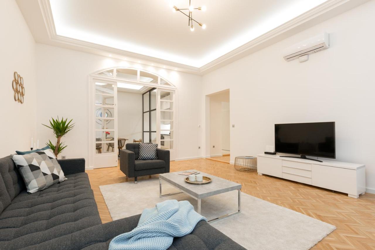 Space And Style In The Heart Of Budapest W 2Br&2Bt Exterior photo