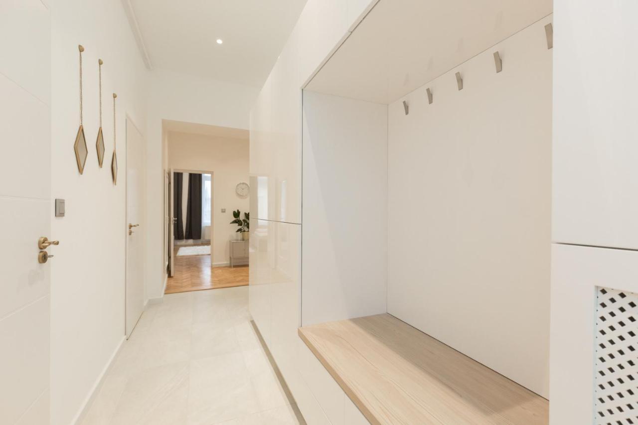 Space And Style In The Heart Of Budapest W 2Br&2Bt Exterior photo